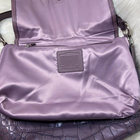 Coach Bag - Picture 10 of 12